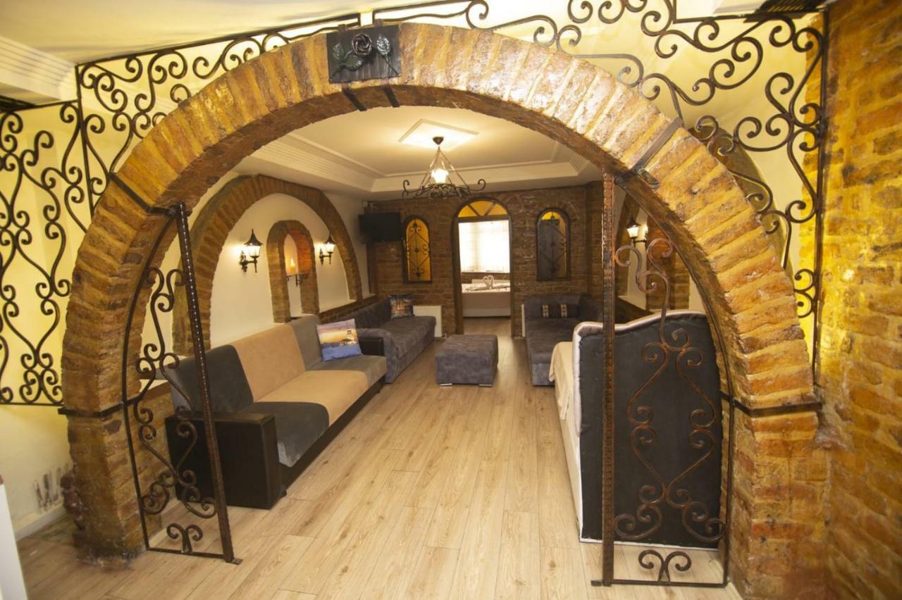 Desina Deluxe Apart Istanbul Eksteriør bilde